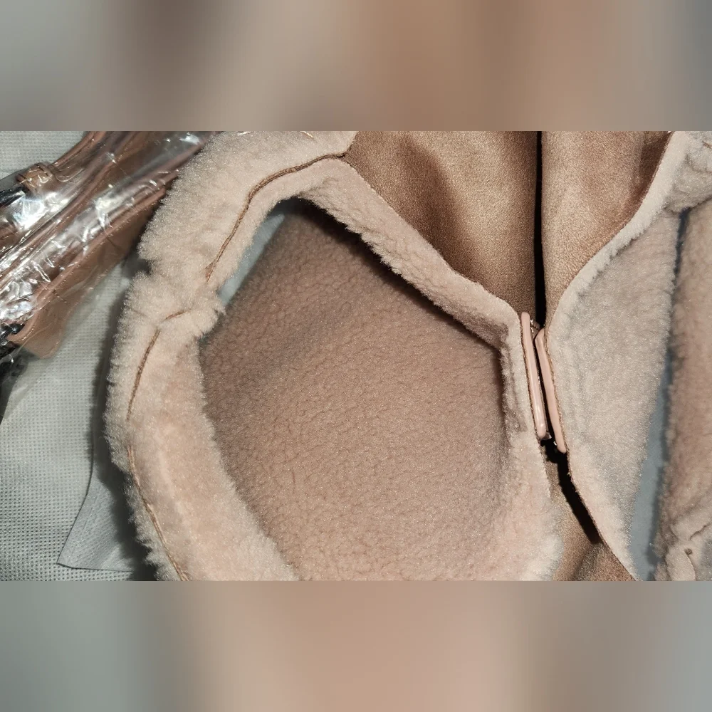 Deux lux plush handbag - Picture 5 of 6